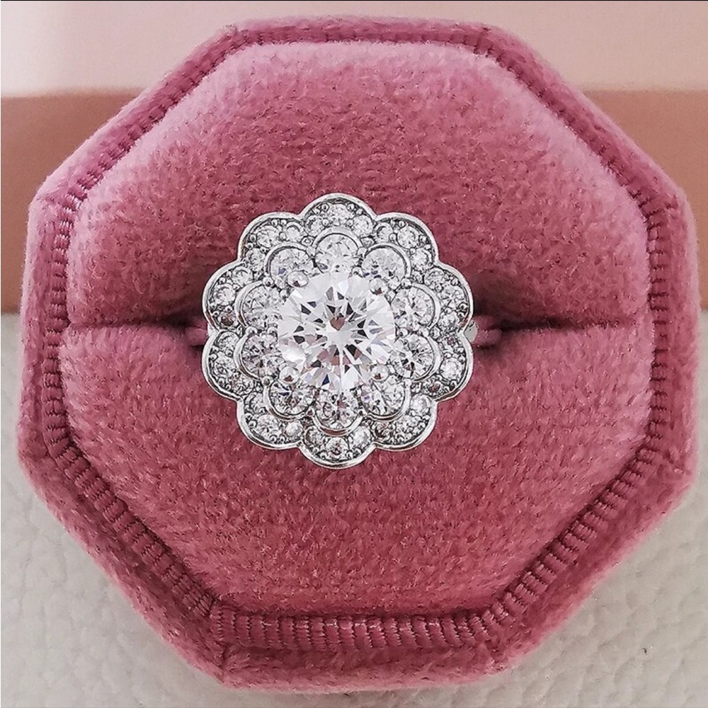 925 STERLING SILVER FULL INLAID CUBIC ZIRCON SIZE 7 RING
